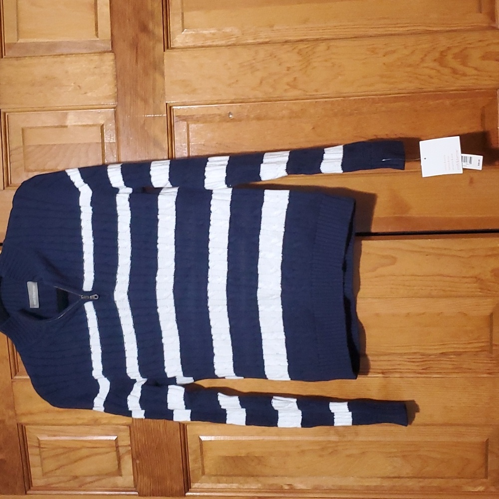 Ladies sweater